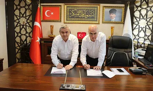 Mersin'de devlet korumasındaki çocuklar için 'İlk Şefkat Projesi' protokolü imzalandı