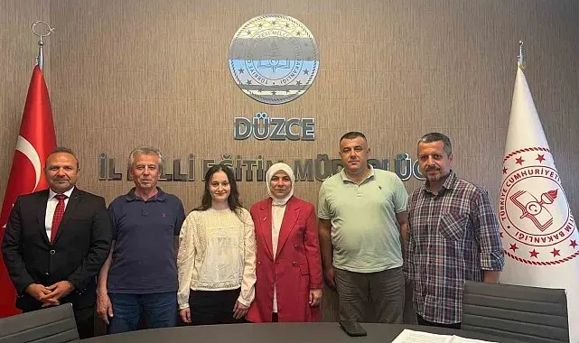 Yaşayan diller ve lehçeler komisyonu toplandı