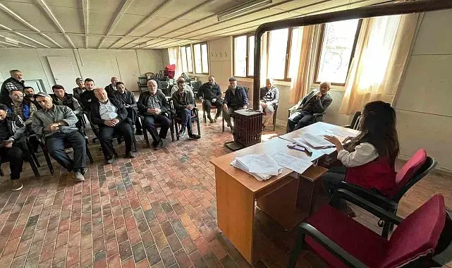 Aslanapa'da üreticilere B-Reçete eğitimi