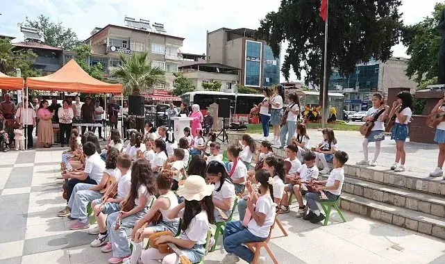 Sarıgöl'de Hayat Boyu Öğrenme Haftası etkinliklerine yoğun ilgi