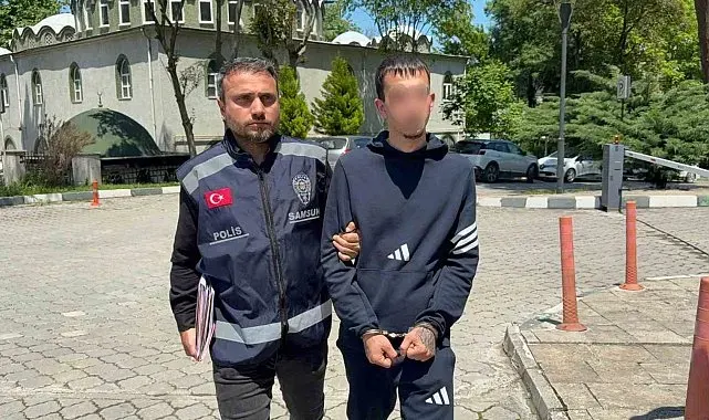 Park halindeki motosikletlere zarar verip birini çaldı: 18 yaşındaki şüpheli yakalandı