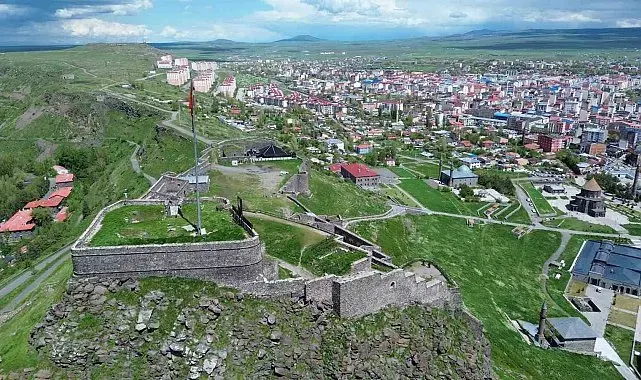 Kars'ta bölgesel kalkınma hamlesi: KAI bölgesi için 2030 vizyonu masaya yatırılıyor