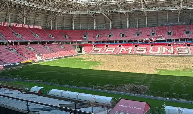 Samsunspor'un stadının zeminine ısıtma ve soğutma tesisatı döşeniyor
