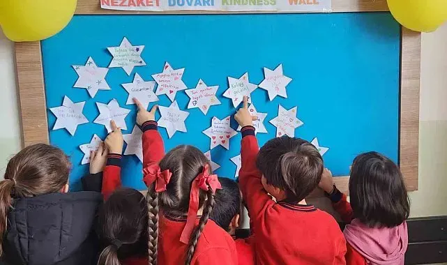 Şehit Haldun Ateş İlkokulu eTwinning Projesiyle Avrupa'ya Açıldı
