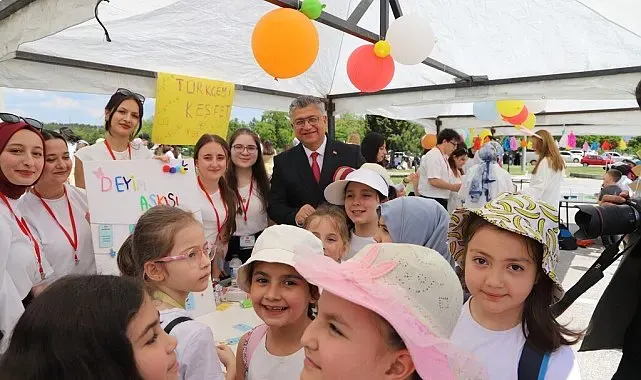 Kütahya'da Çocuk Şenliği coşkusu