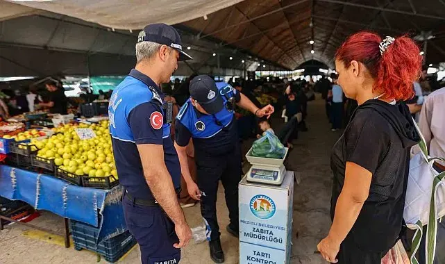 Mezitli zabıtasından semt pazarlarında sıkı denetim