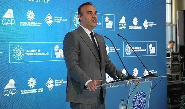 Bakan Kacır: "Artık güven veren, istikrar üreten ve kalkınma yolculuğunu kararlılıkla sürdüren bir Türkiye var"