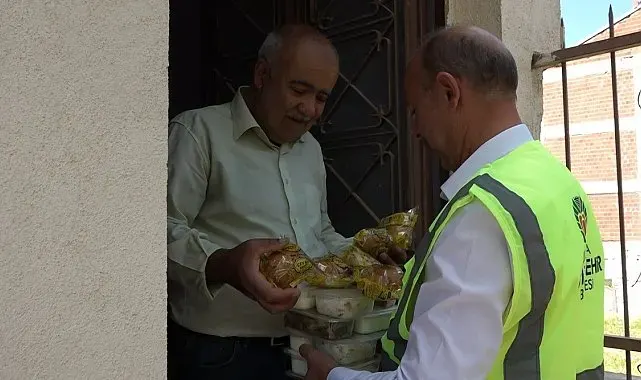 Malatya'da ihtiyaç sahiplerine yemek desteği