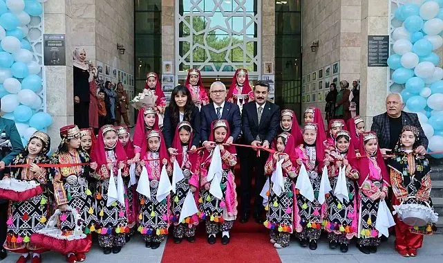 Sivas'ta hayat boyu öğrenme sergisi açıldı