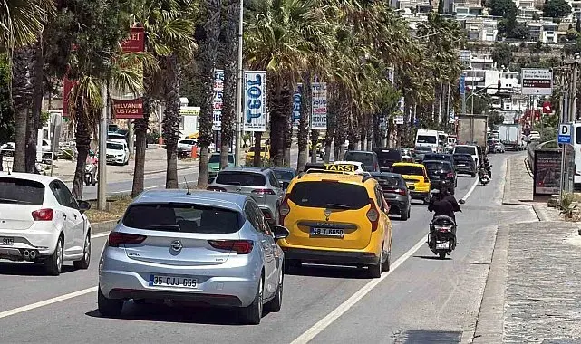 Bodrum'da tatilini bitirenler dönüşe geçti