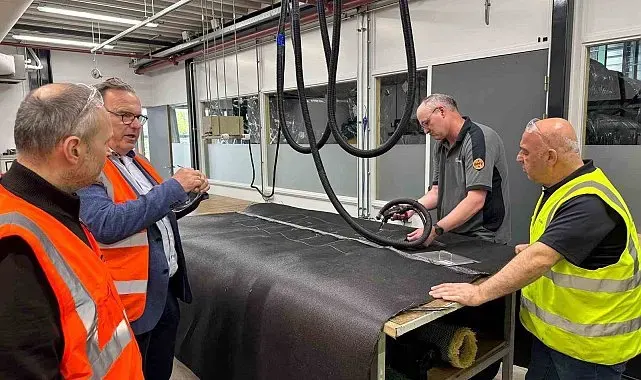 Dip çamuru temizliği projesinde kullanılan geotekstil teknolojisi Hollanda'da yerinde incelendi