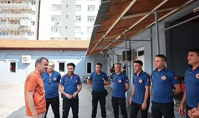 Başkan Çavuşoğlu'ndan bayram mesaisindeki personele ve hastalara ziyaret