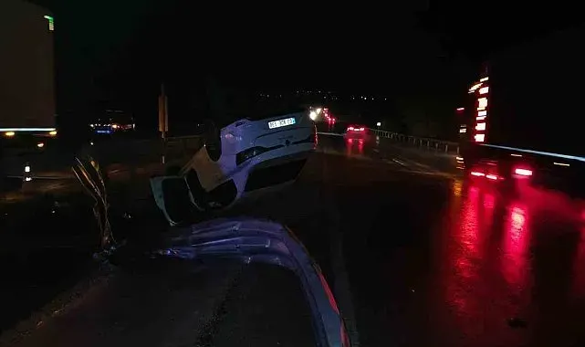 Afyonkarahisar'da trafik kazası, 3 yaralı