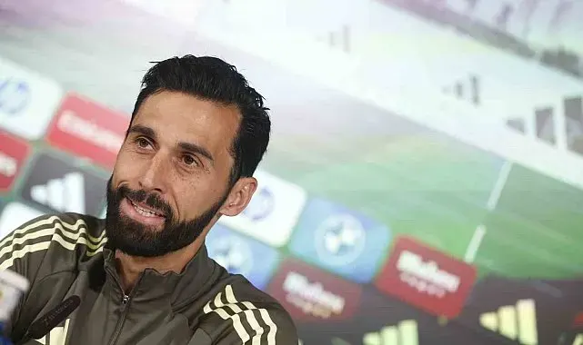 Real Madrid Teknik Direktörü Alvaro Arbeloa görevini bırakacağını açıkladı