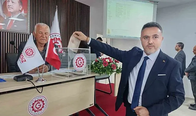 Gediz OSB'de başkanlık görevi Dr. Yunus Altıngemi'ye geçti