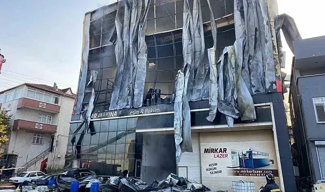 7 kişinin öldüğü fabrika yangını faciasında 1'i ev hapsi olmak üzere 3 kişi tahliye edildi