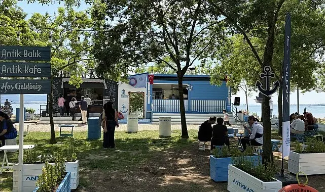 "Antik Balık" üçüncü şubesini İzmit sahilinde açtı