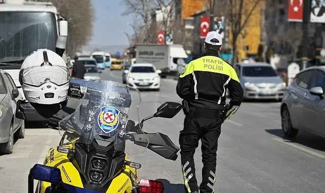 Kütahya'da motosiklet sürücülerine yönelik trafik denetimi
