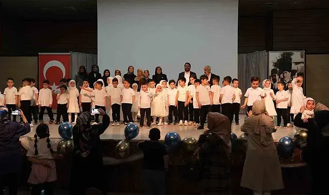 4-6 yaş Kur'an kursunda mezuniyet coşkusu