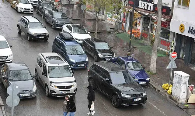 Kars bölgenin araç lideri oldu: Trafikte 55 bin 774 araçla zirveye yerleşti