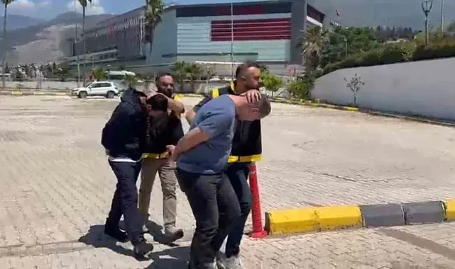 İskenderun'da hapis cezası ile aranan 2 kişi yakalandı
