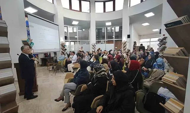 'Aile Okulu' etkinlikleri sürüyor