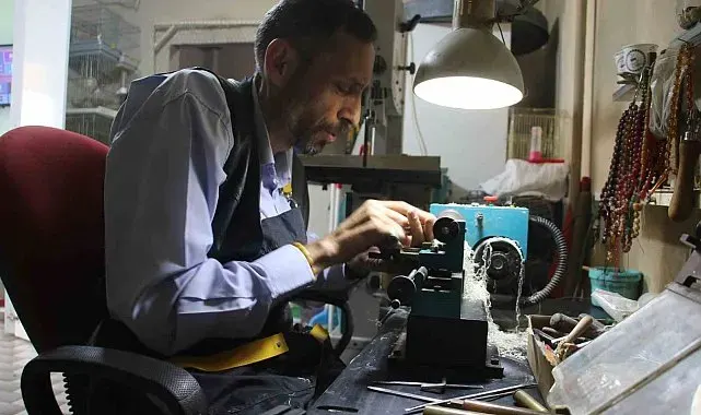 Çocuk yaşında engelli kaldı, azmi onu hayattan kopartmadı