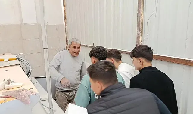 Germencikli öğrenciler Budapeşte'de Avrupa standartlarında eğitim aldı