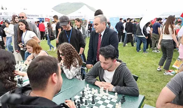 ERÜ'de Evim Kampüs'26 Sıfır Atık Festivali başladı
