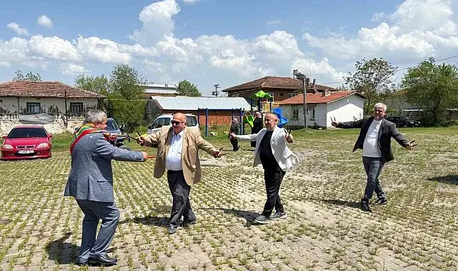 Başkan Yıldırım köylerde Hıdırellez coşkusuna ortak oldu