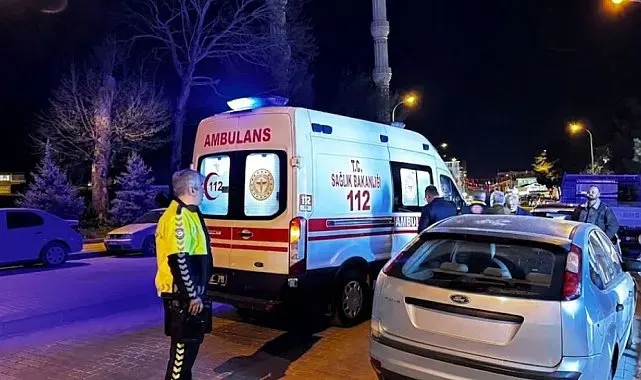 Tavşanlı'da motosiklet yayaya çarptı: 2 yaralı