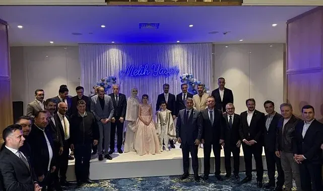 Betül-Zafer Tarıkdaroğlu'nun mutlu günü