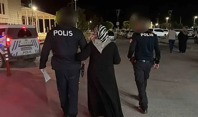 Anneler Günü'nde 80 yaşındaki annesini darp etti
