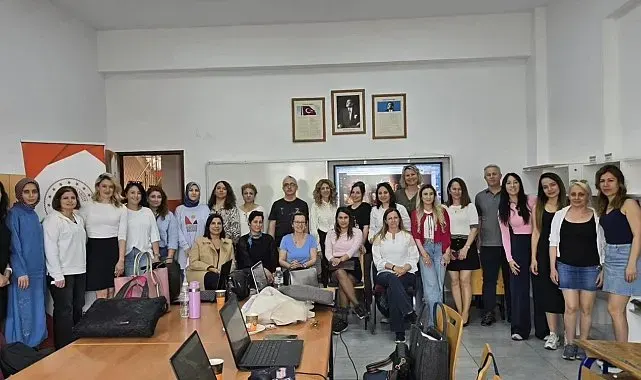 Aydın'da öğretmenlere yapay zeka destekli eğitim atölyesi