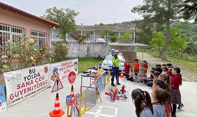 Karpuzlu'da öğrencilere trafik güvenliği eğitimi verildi