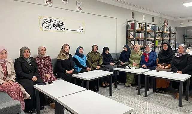 Bayburt'ta kadınlara aile içi iletişim semineri verildi
