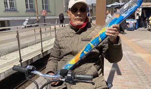 Eskişehir'de baharın gelmesiyle uçurtma sezonu açıldı