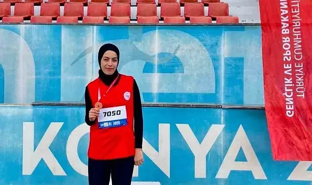 Bilecikli atletizm sporcusu Türkiye 3'üncüsü oldu
