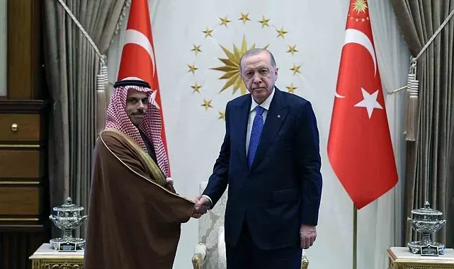 Cumhurbaşkanı Erdoğan, Suudi Arabistan Dışişleri Bakanı Ferhan'ı kabul etti