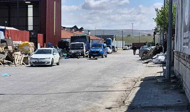 Makineye ayakları sıkışan işçi ağır yaralandı