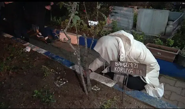 Kırklar Tepesi'nde Hıdırellez geleneğini yaşatmak için sabahın ilk saatinde bir araya geldiler