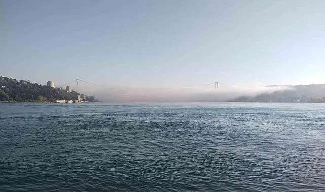 İstanbul Boğazı'nda yoğun sis