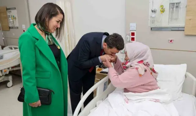 Bilecik Eğitim ve Araştırma Hastanesi'nde yeni yıl ziyareti