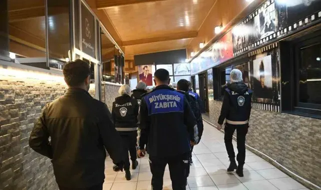 Manisa'da denetimler yılın ilk saatlerinde de devam etti