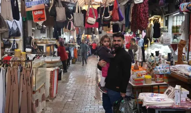 Hatay'da afetzede vatandaşların yeni yıldan tek beklentisi sıcak yuvalarına kavuşmak