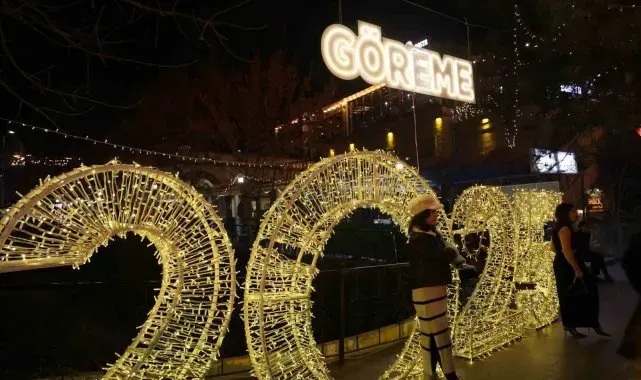 Kapadokya yeni yıla havai fişek gösterileri ile girdi