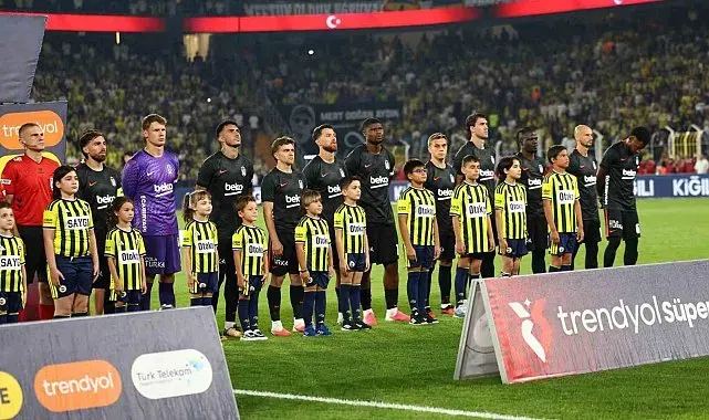 Vincenzo Italiano'dan derbide tek değişiklik