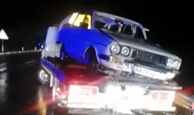 Uşak'ta otomobil ile tır çarpıştı: 1'i çocuk 3 yaralı