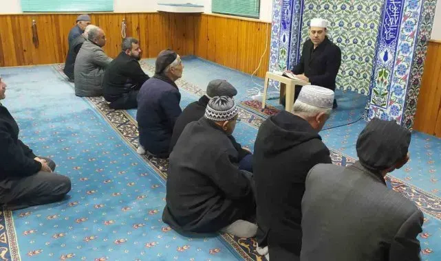 Çine cemaati sabah namazında buluştu