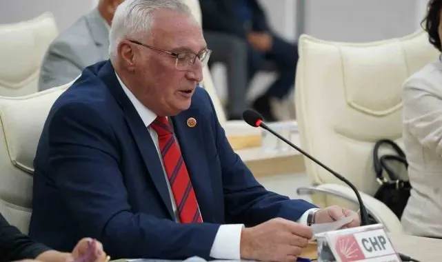 CHP'den dün meclisi terk eden AK Partili meclis üyelerine cevap geldi